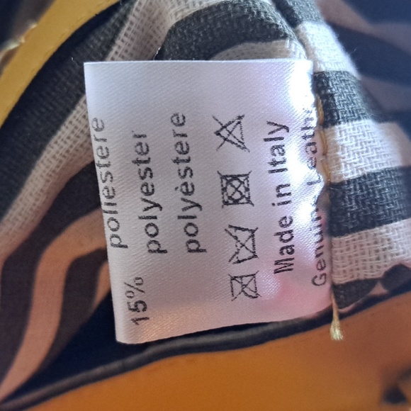 🥰 A.BELLUCCI ITALY Genuine Leather Soft Yellow Satchel/Crossbody EUC - Picture 12 of 12